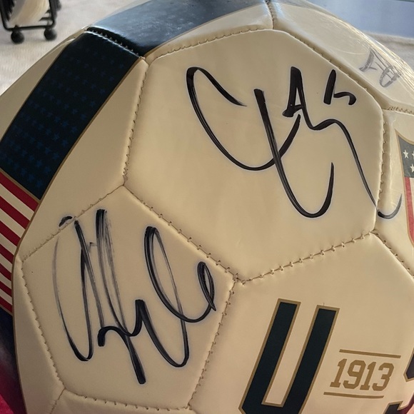 Autographed Nike USMNT USA Soccer Centennial Size 5 Commemorative Ball Rare - Picture 8 of 13